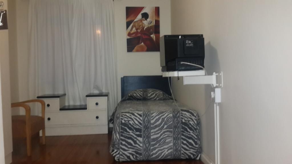 Victoria Hotel Bredasdorp Zimmer foto